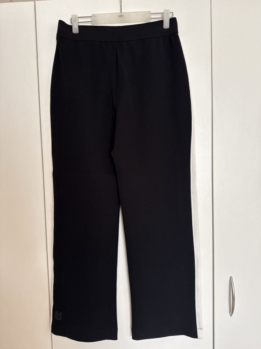Marc Cain Hosen: Marc Cain Sports - Neue Sweathose – Neu (gemäss Beschreibung) aus Geuensee von Gagisi 2