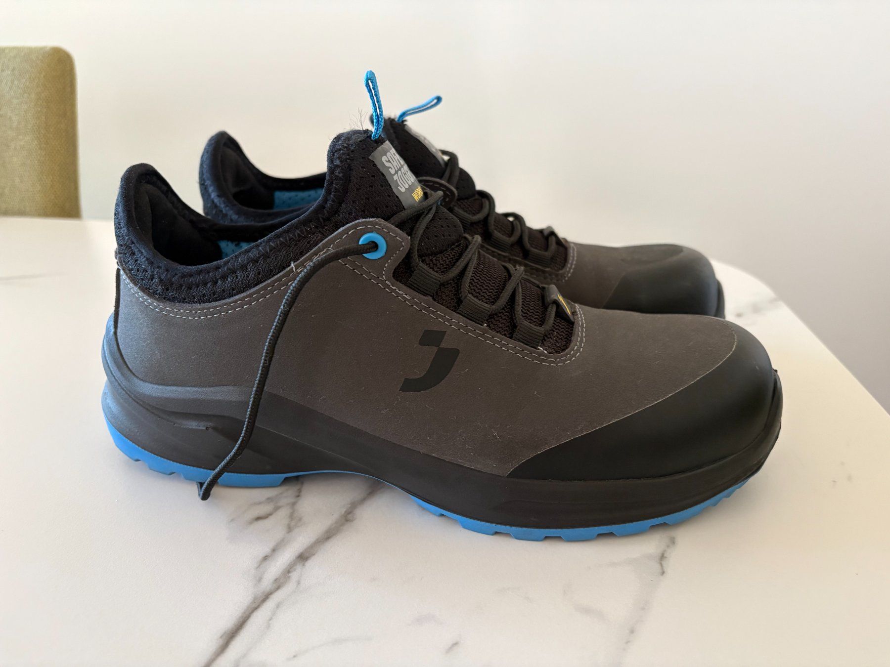 Scarpe da uomo: Sicherheitsschuhe S3 ESD grösse 39 – Usato da peseux venduto da step88