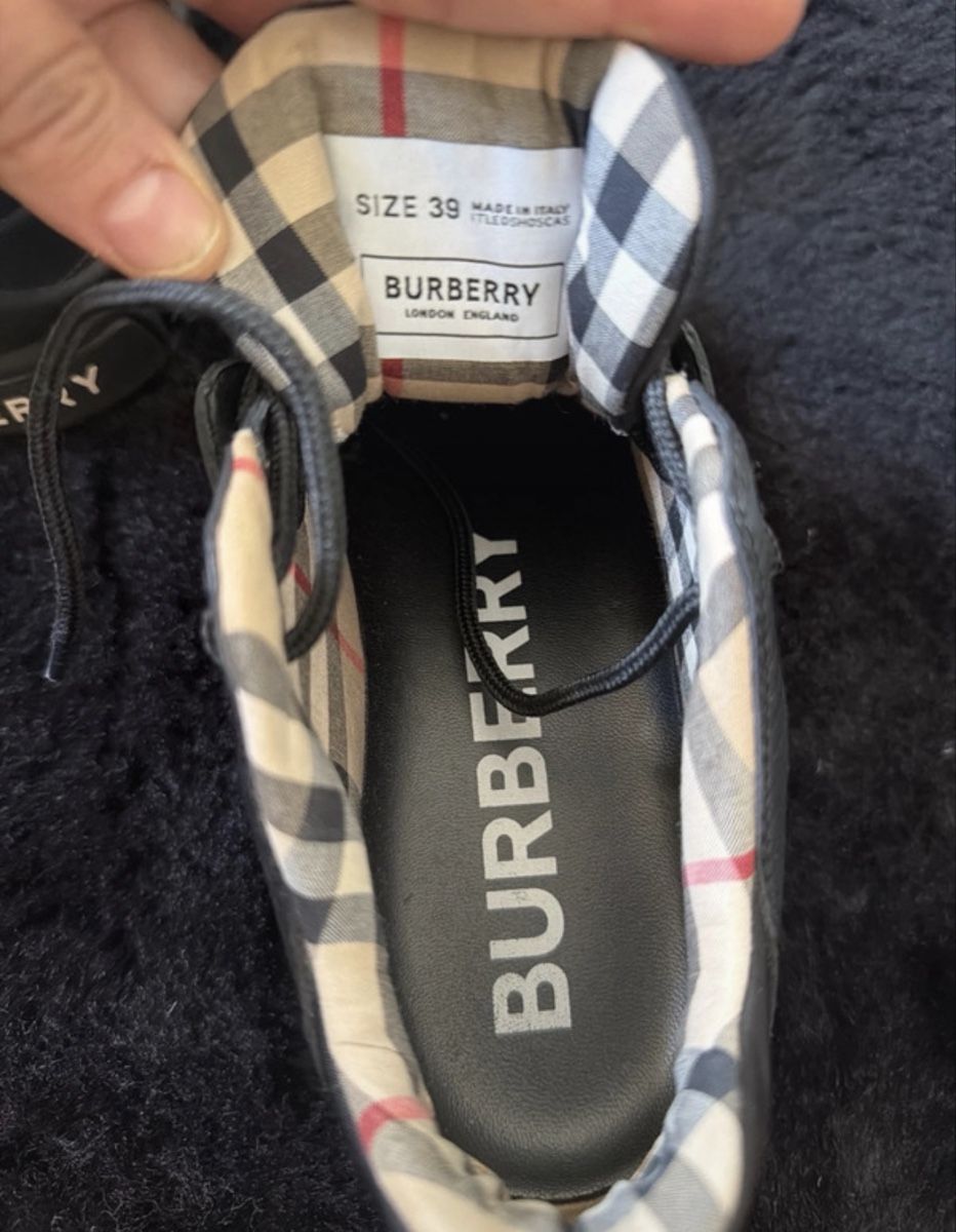 Burberry Scarpe da uomo: Baskets Burberry – Nuovo (secondo la descrizione) da Genève venduto da bou_2t2s 2