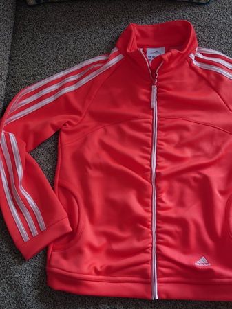 Adidas Jacke Hoodie Gr 140 NEU