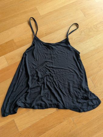 Schwarzes Mango Basic Top XS