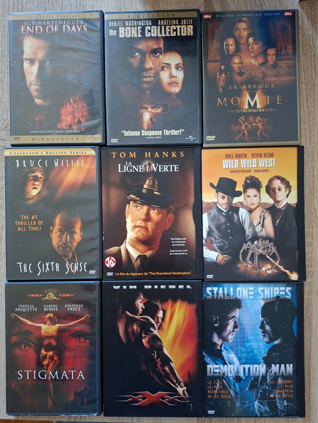 Tutti i DVDs: Lot de 20 DVD, films divers – Usato da Prilly venduto da cricri118