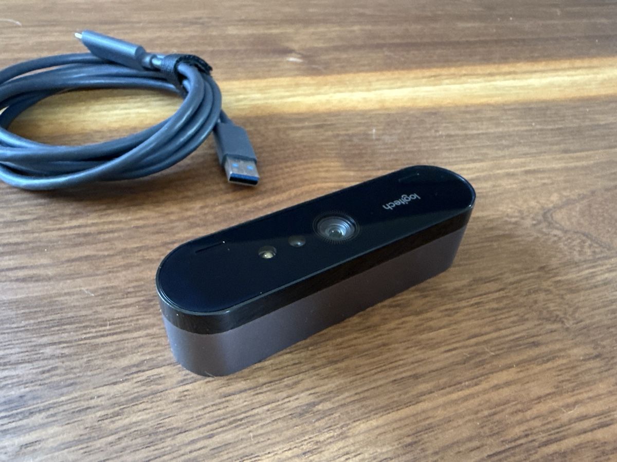 Logitech Webcams: Logitech BRIO 4K Ultra HD webcam mit Windows Hello support – Gebraucht aus Bern von 4KSzxrEjtKm 4