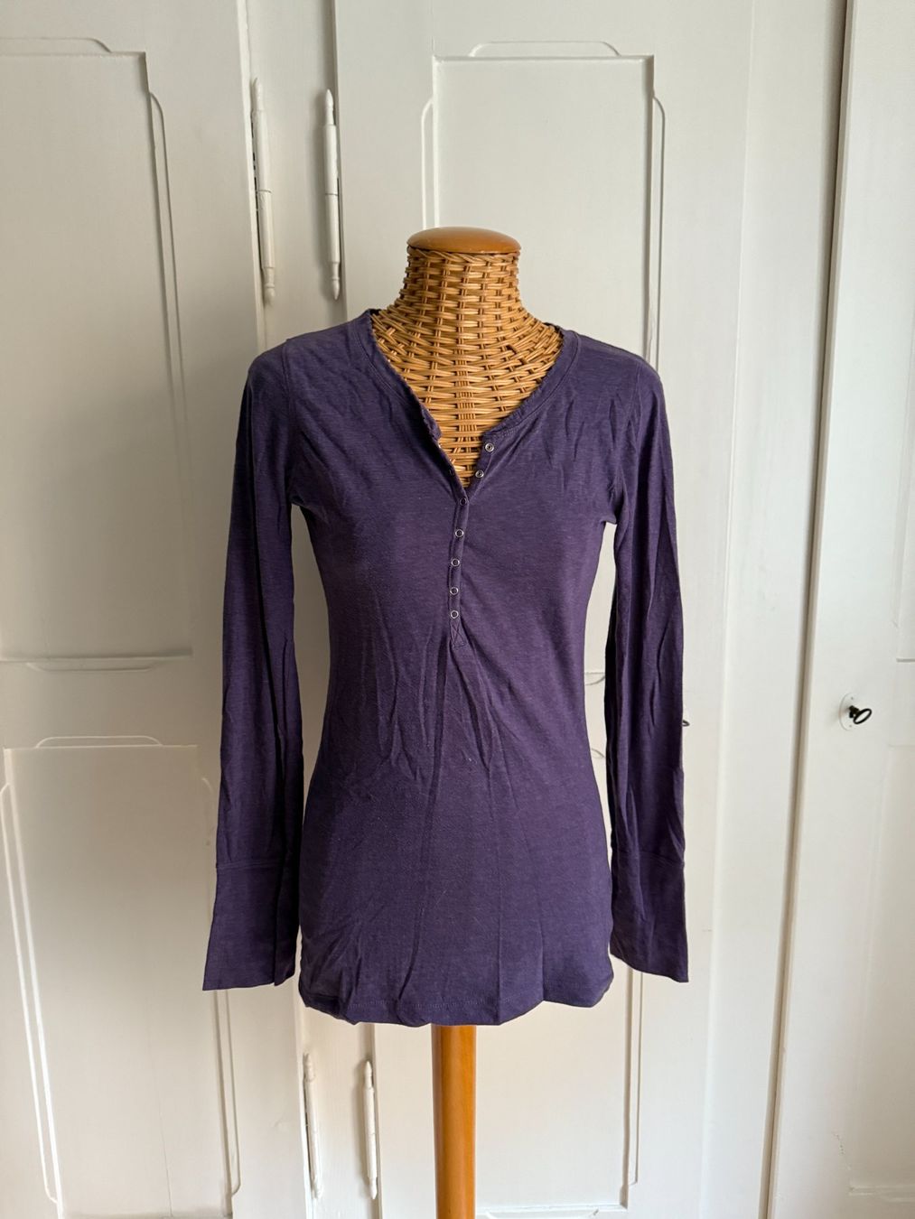 T-shirt: Langarmshirt violett S – Usato da Zürich venduto da Diazaio