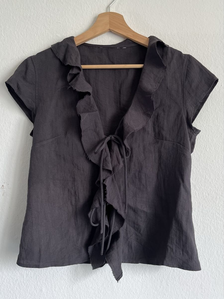 Weekday Camicette: Bluse / Weekday – Usato da Zürich venduto da nerinalaura