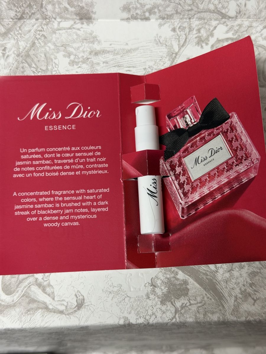 Dior Profumi & Eau de Toilette: Miss Dior Essence – Usato da fey venduto da Caductilometre 1