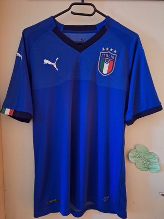 Puma Italien Fussball Trikot Gr. M – Perfekt für den Sommer!