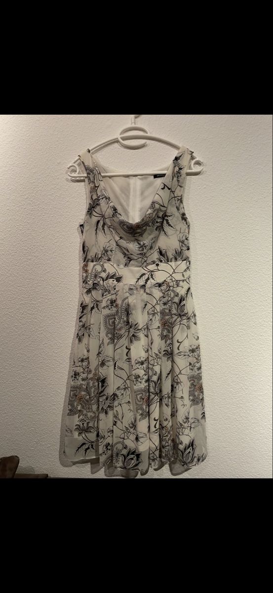Orsay Vestiti: Tailliertes, süsses Blumenkleid - S – Usato da Herrliberg venduto da Joy_Strehler