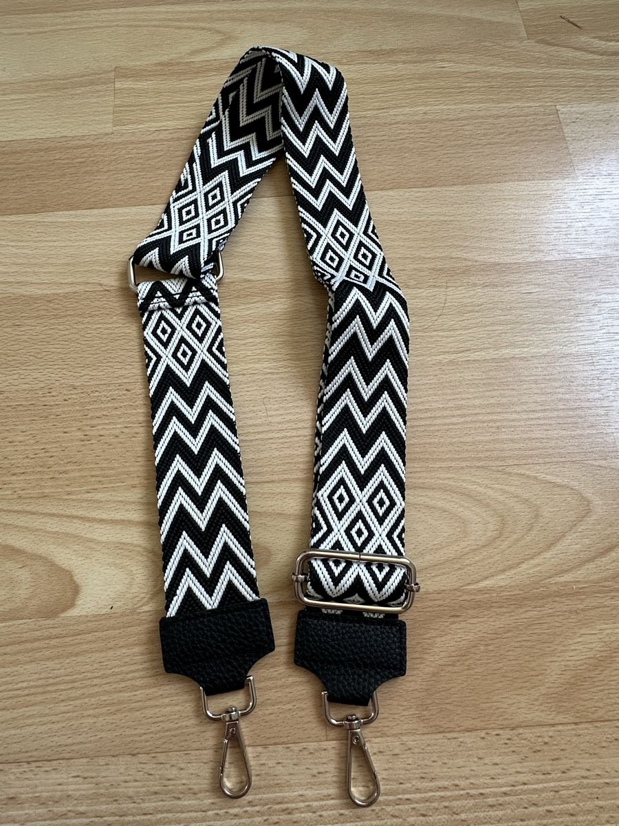 Sonstige Kleidung & Accessoires: Taschenriemen  – Neu und originalverpackt aus Zufikon von tam_gfx6