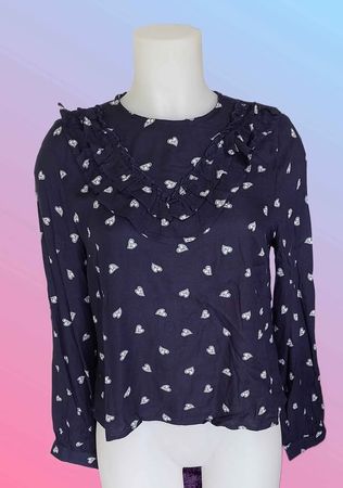 Herzige Bluse mit Rüschen - NEU