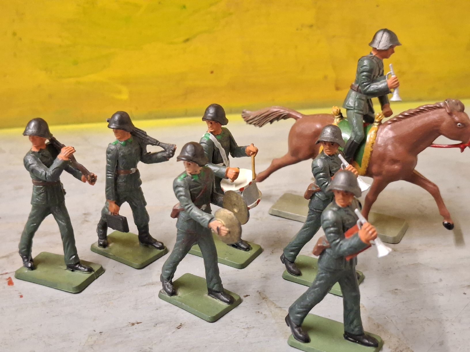 Giocattoli: 7 Soldats suisses Starlux – Usato da Monthey venduto da Jmbois 1