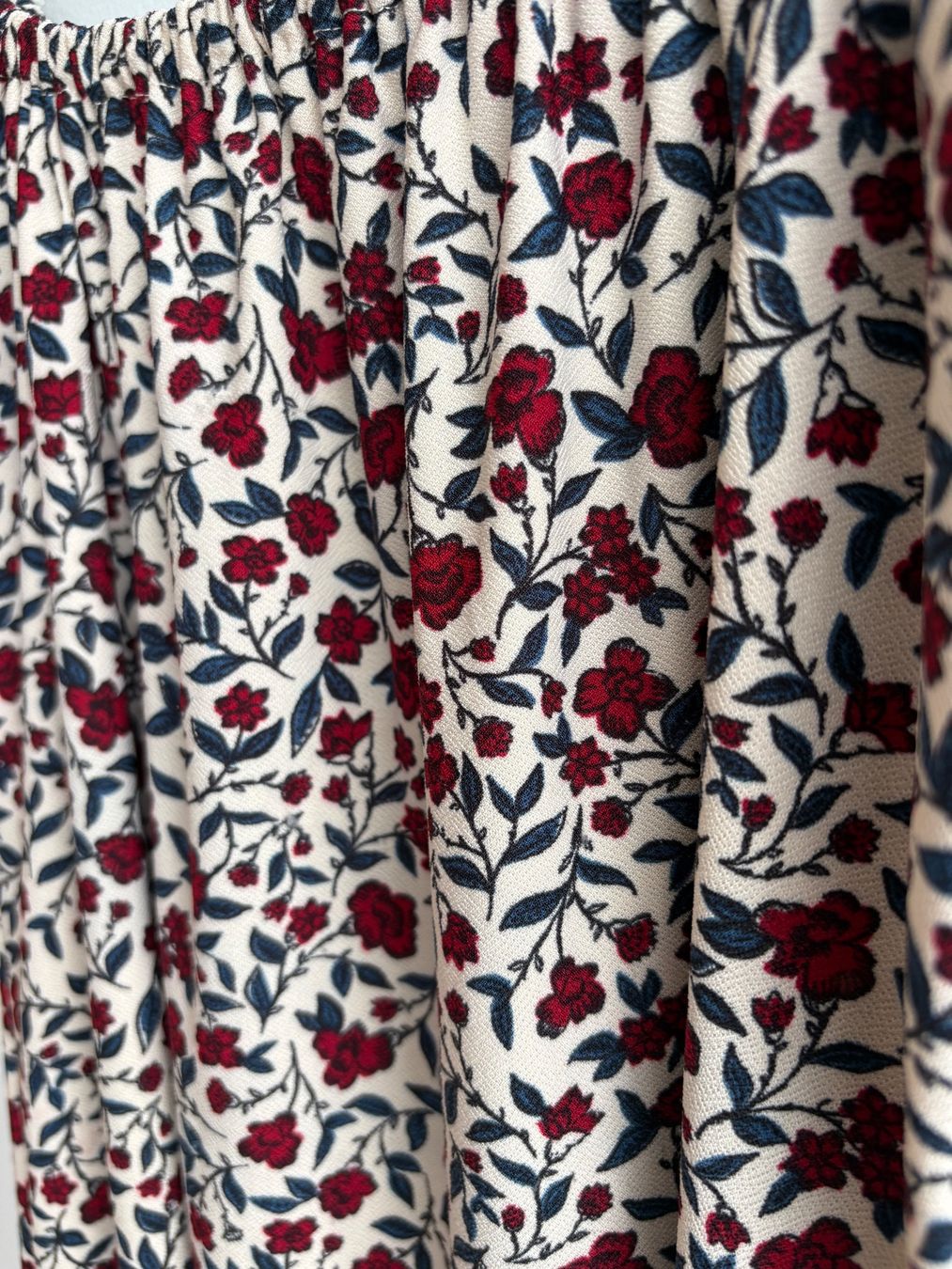 Mango Vestiti: Mango Minikleid mit Blumenmuster Grösse S – Usato da Schaffhausen venduto da Miorajah 2