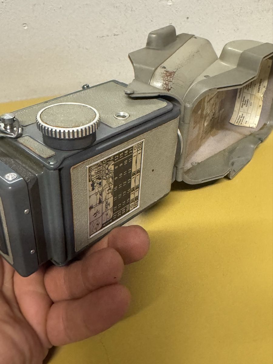 Rollei Fotocamera: Fotoapparate Rolleiflex – Usato da Schlieren venduto da Freundlich02 6