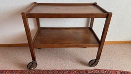 VINTAGE Serviertrolley mit Federung / Scandinavisch 50er