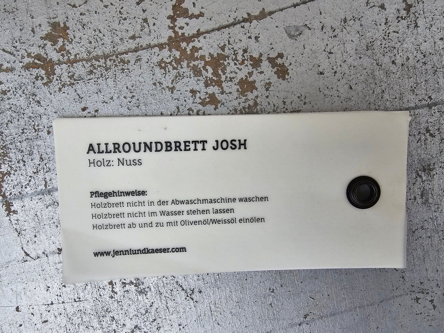 Holzartikel: Holz: Brett-Set 2-tlg. Nussbaum – Neu (gemäss Beschreibung) aus Romanshorn von Rachacha 6