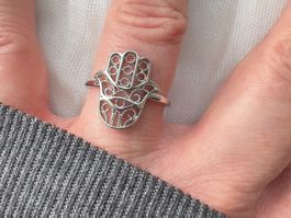 Bague main de Fatma