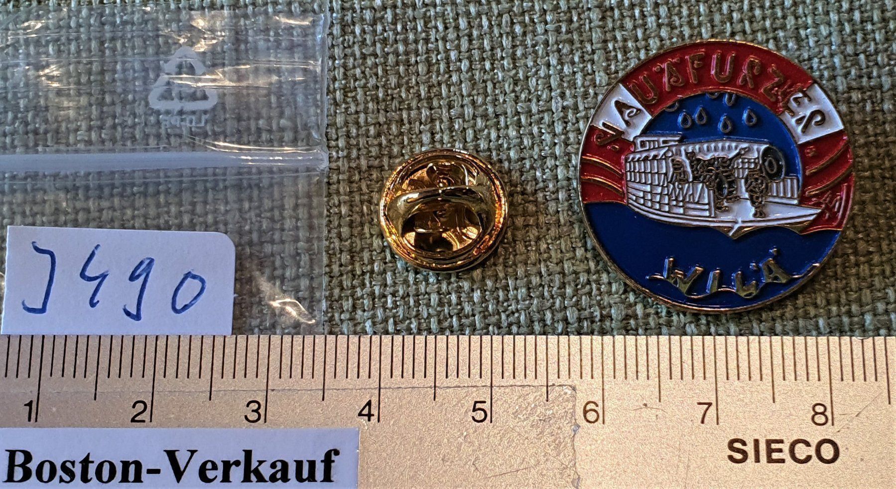 Foto & Immagini: J490 - Pin Sauefurzer Wilä Guggemusik – Usato da Reinach BL venduto da Boston-Verkauf 1