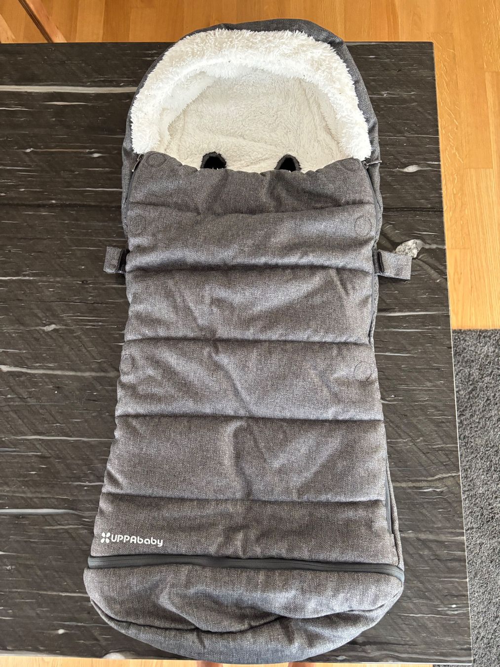 UPPAbaby Sacchi a pelo: Uppababy CozyGanoosh – Usato da Zürich venduto da atothch 2