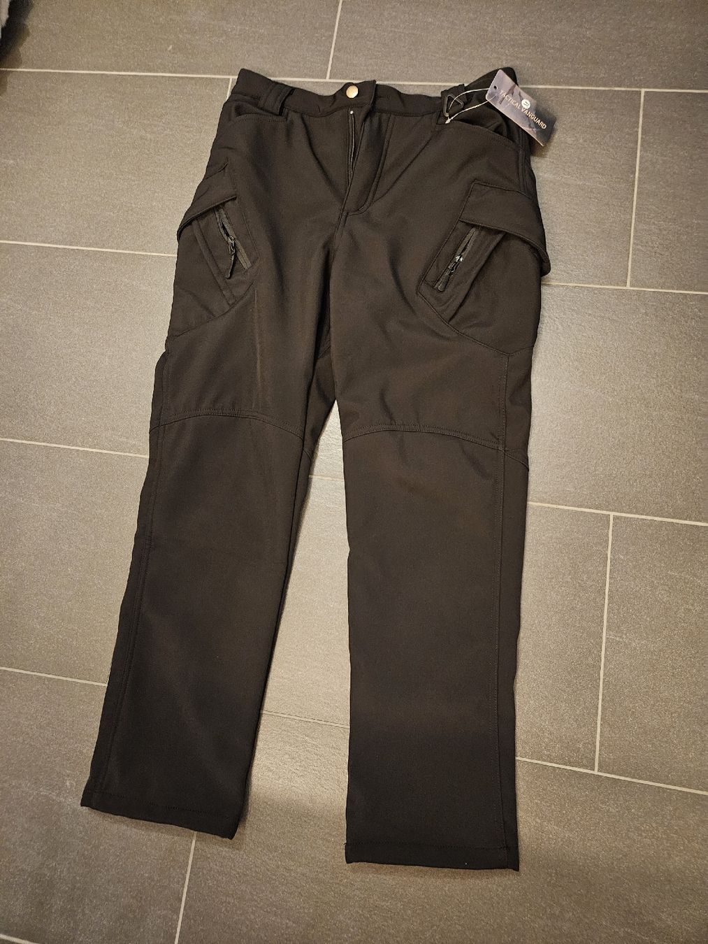 Pantaloni: Cargo Hose Grösse M – Nuovo e nell'imballaggio originale da St. Erhard venduto da semsi95