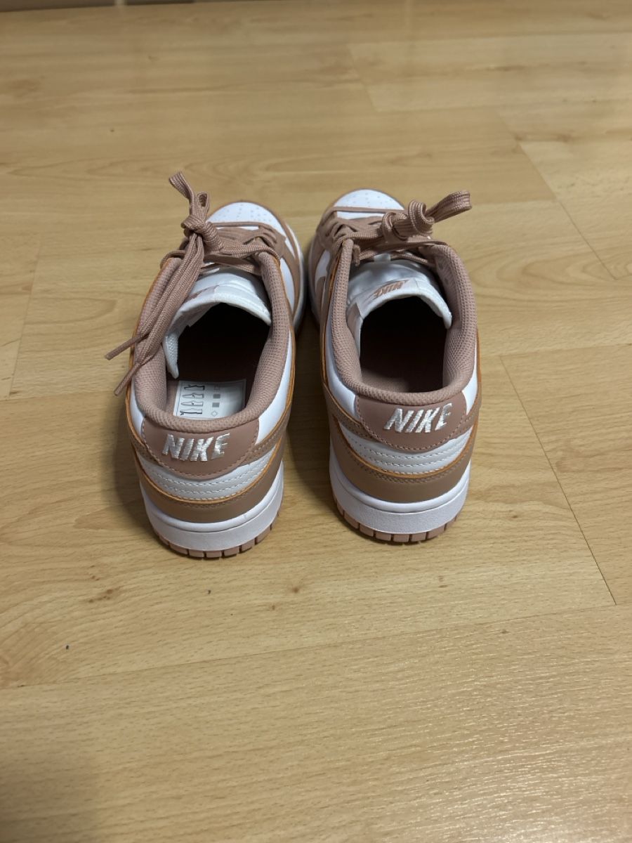 Nike Scarpe da uomo: Nike Dunk Low Taille 44 – Nuovo (secondo la descrizione) da la chaux-de-fonds venduto da swann88 1