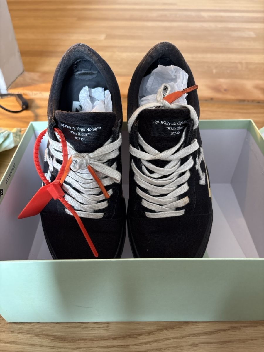 Off-White Scarpe da uomo: Off-White Sneaker, Schwarz, Gr. 40 – Usato da Zürich venduto da luk_p2td