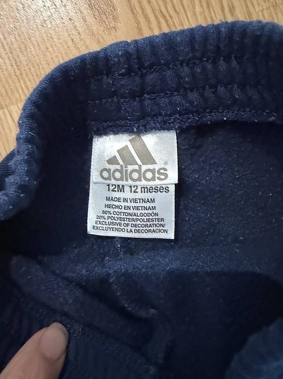 Adidas Lotti di vestiti: Adidas Trainer, Gr 98 Neu! – Nuovo (secondo la descrizione) da Zürich venduto da aqualina77 3