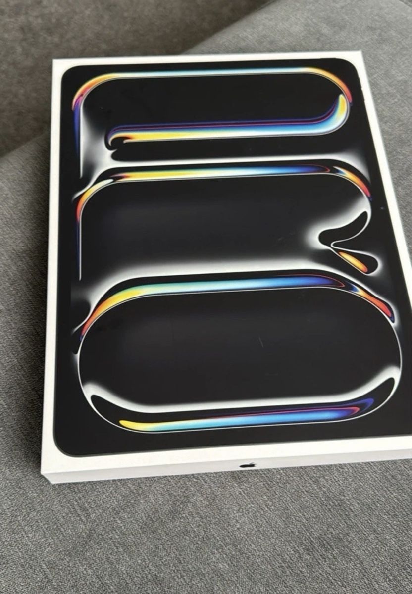 Tablet PC: ipad pro 13 M5 WIFI siver – Nuovo e nell'imballaggio originale da Echallens venduto da ree_9lkb