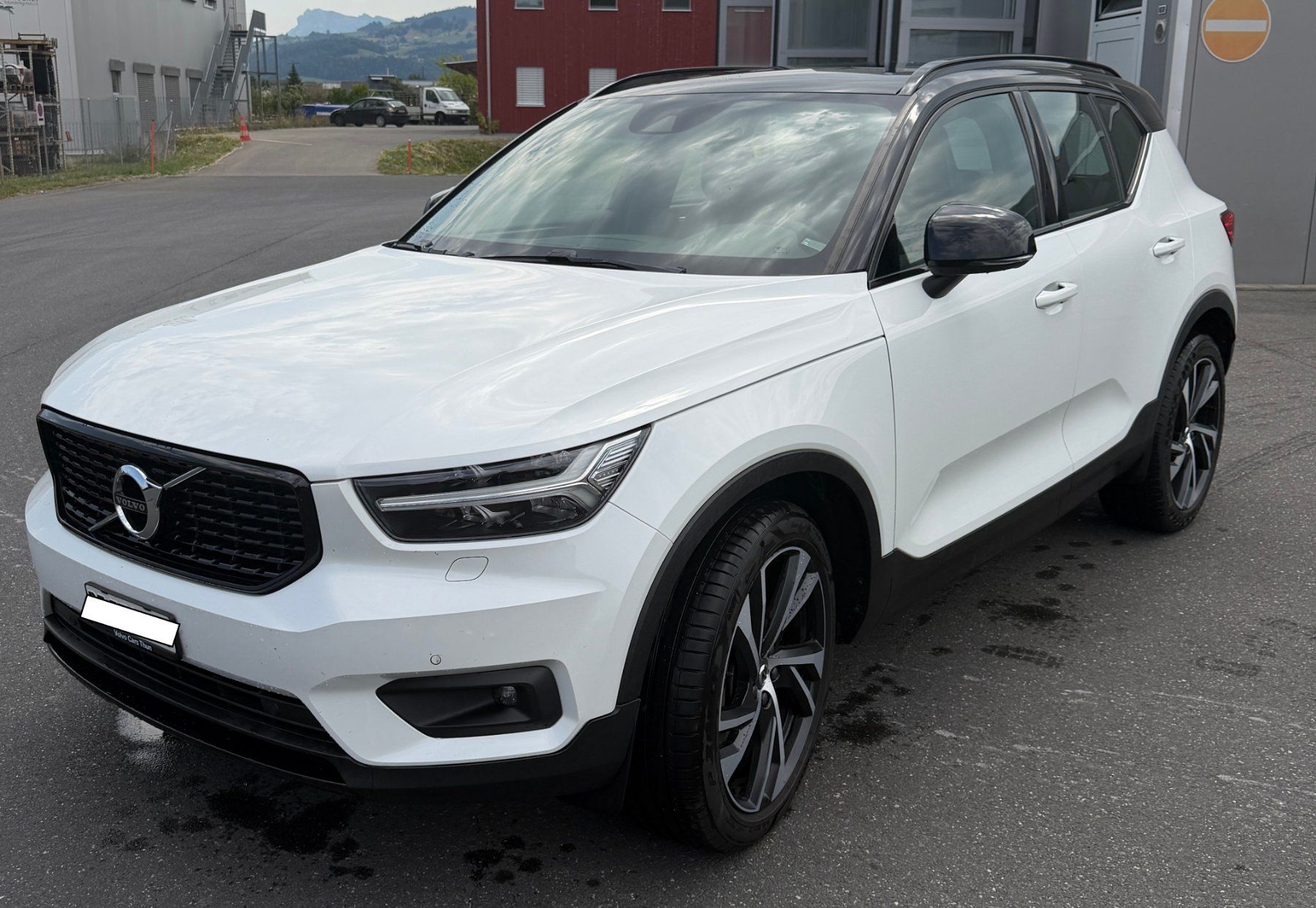 Volvo Automobili: Volvo XC40 T4 AWD – Usato da Uebeschi venduto da Heinz1965