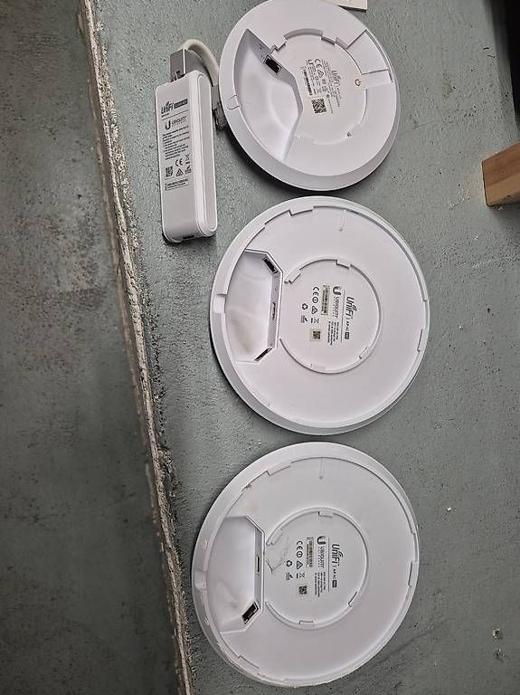 Modems & Router: Unify-Set – Gebraucht aus Kloten von sgys 1