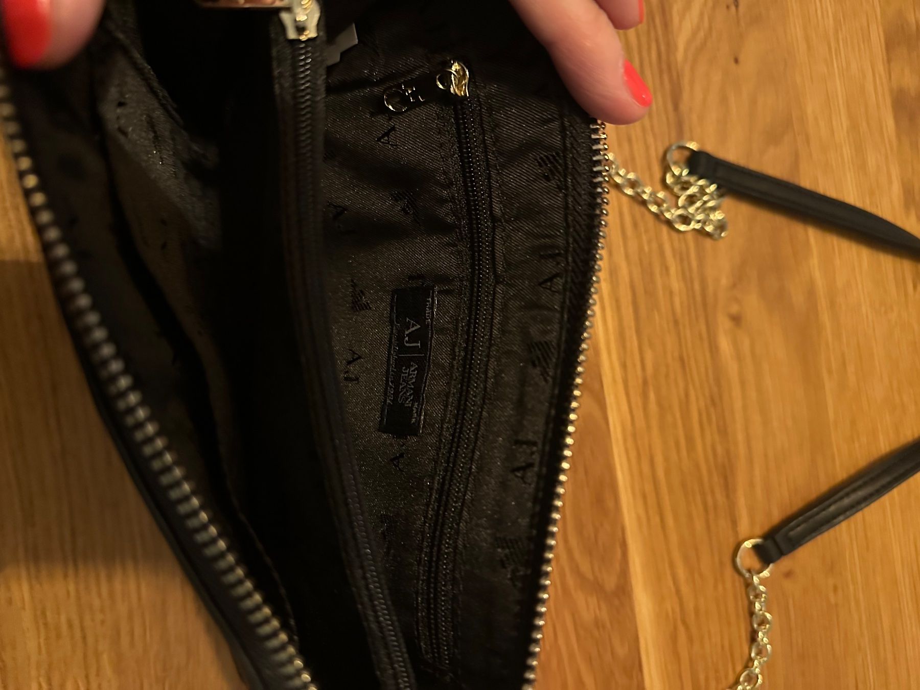 Borse da donna: Clutch Armani Jeans – Usato da Chur venduto da hugolinopalino 3