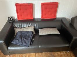 Schwarzes Ledersofa, Zustand sehr gut