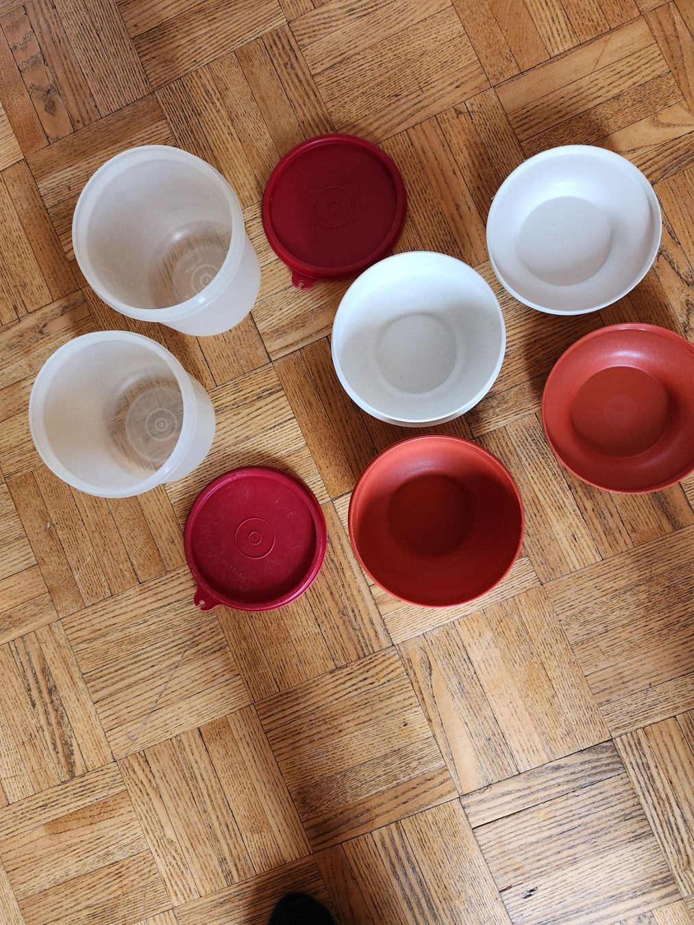 Tupperware Contenitori & Simili: Tupperware dichte Behälter 550ml, 650ml, 2x ca. 500ml – Usato da Gstaad venduto da Meiel2020 2