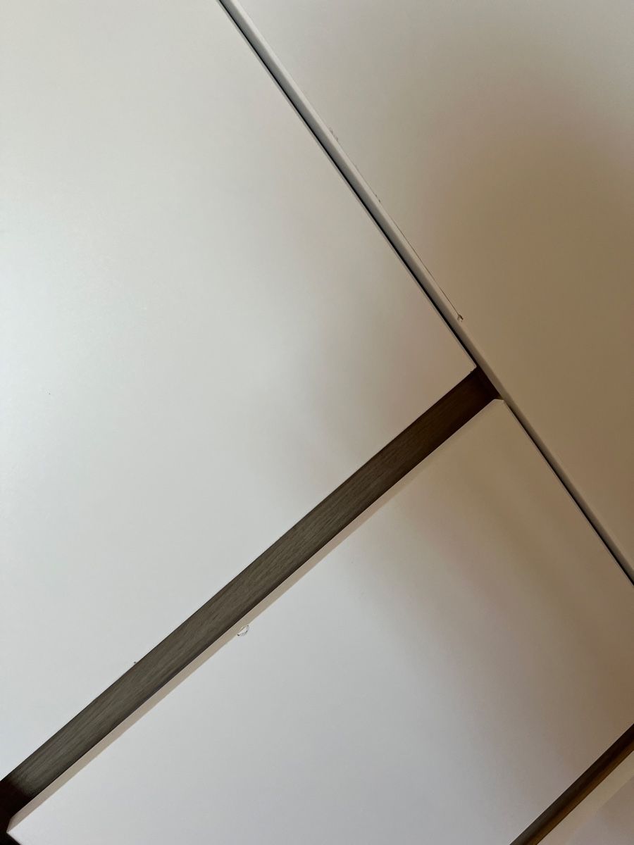 Armadi: Schrank – Usato da Winterthur venduto da chi_tcv7 1