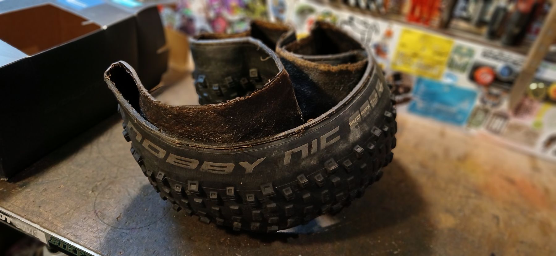 Ersatzteile: Schwalbe 27.5x2.8 MTB Reifen – Gebraucht aus Adliswil von trujillo01 9