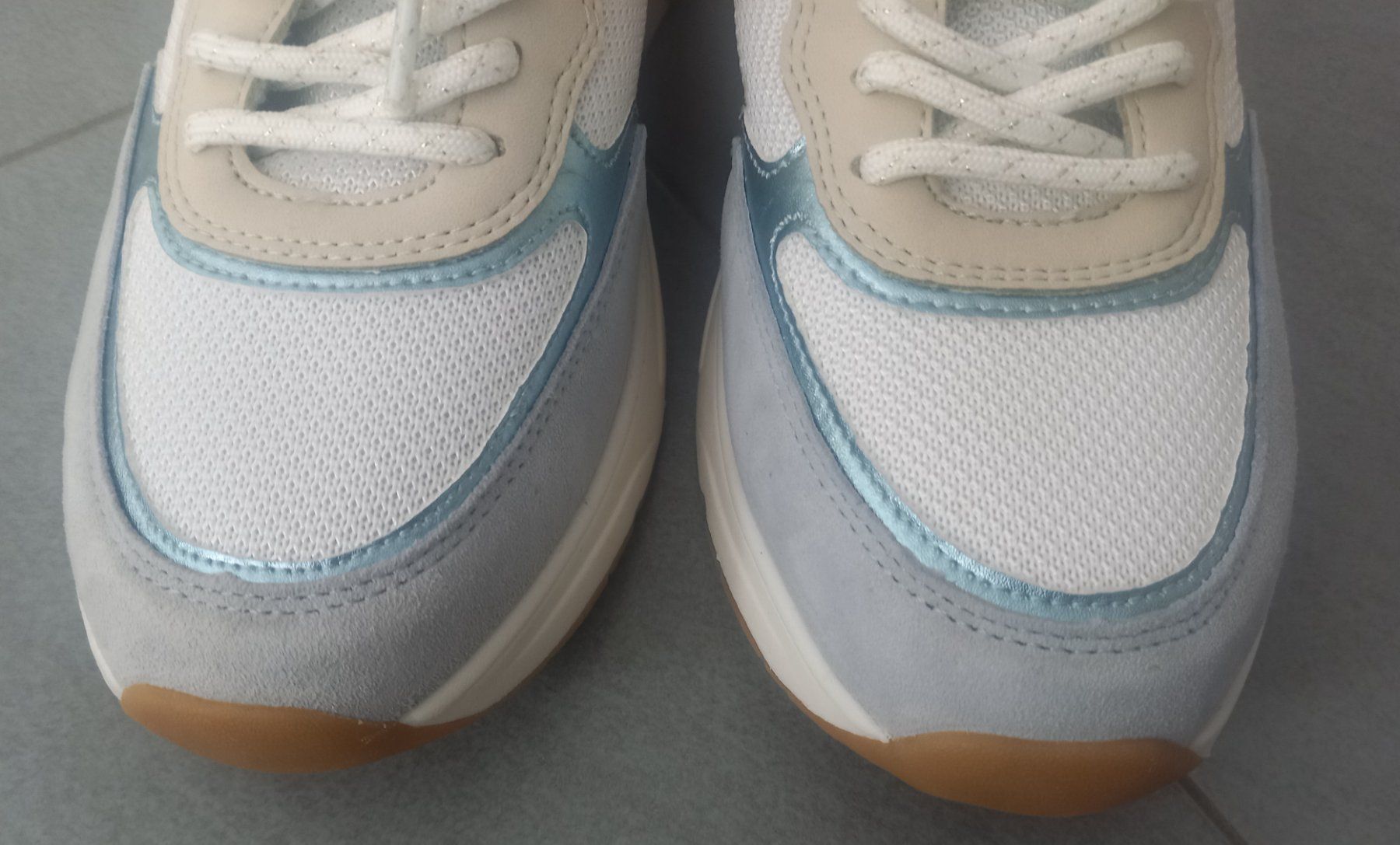 Chaussures femmes: Tamaris Sneaker – Neuf (Voir description) à Sissach par DenJoe 5