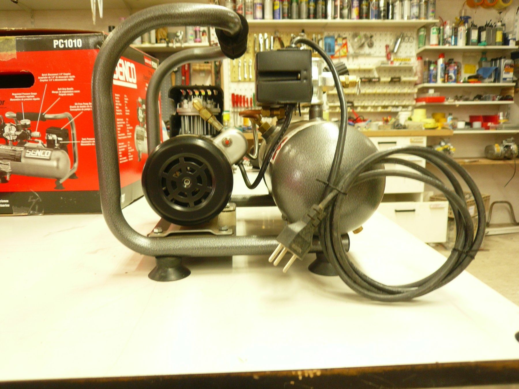 Compressori: KOMPRESSOR SENCO 125D / PC1010 FÜR BAUSTELLE ODER AIRBRUSH – Nuovo e nell'imballaggio originale da Pfaffnau venduto da nolff 7