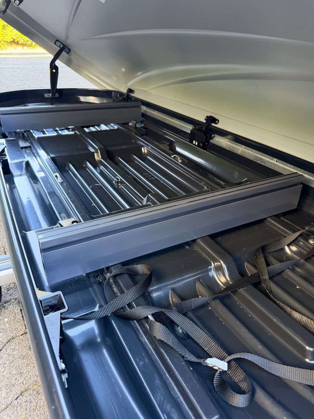 Thule Dachboxen: Thule Motion 800 Dachbox mit Dachträger Slide Bar – Gebraucht aus Roggwil TG von Zitronenmelisse 6
