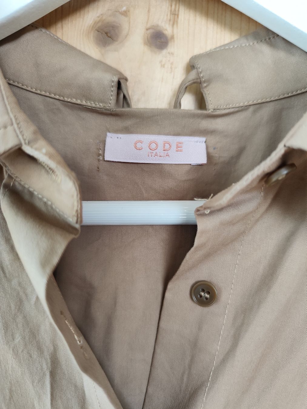 Camicette: Neue Bluse beige ocker hellbraun  – Nuovo (secondo la descrizione) da Rorschach venduto da 669802 1
