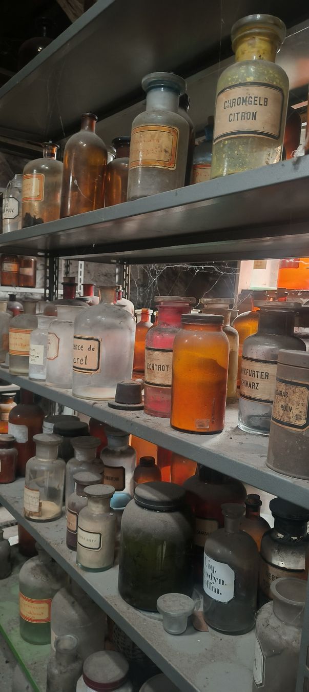 Vasi & Recipienti: Vasi da Farmacia – Usato da Biel/Bienne venduto da Nico1991 2