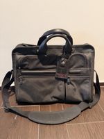 Tumi Laptoptasche schwarz guter Zustand 44cm