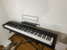 Korg D1 digital piano