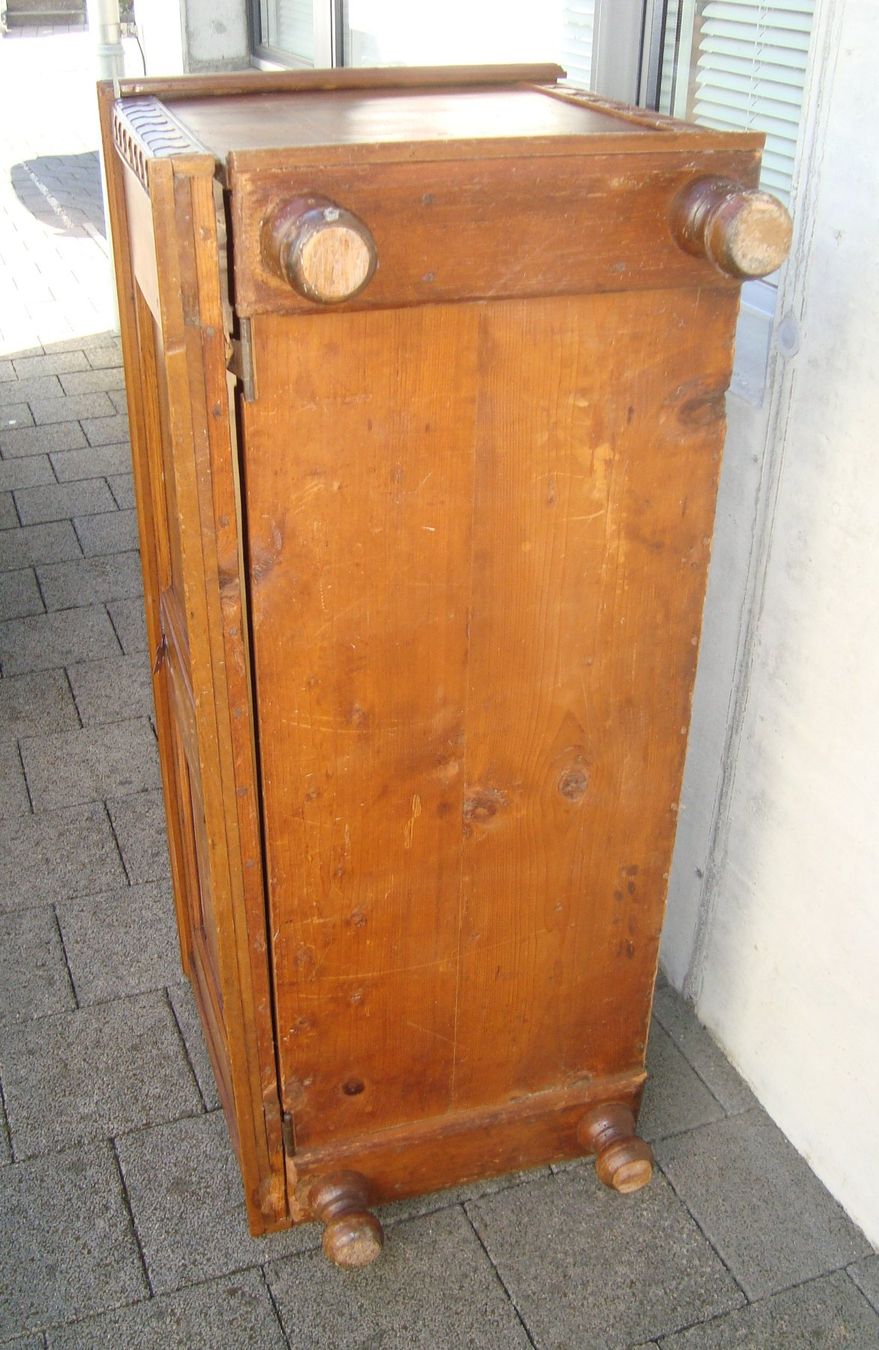 Cassapanche: Biedermeier Truhe mit Intarsien, Nussbaumholz – Usato da Oberdorf NW venduto da Lufao 9