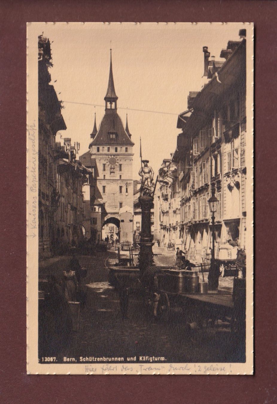 Cartoline postali: BERN - Schützenbrunnen - Käfigturm – Usato da Pully venduto da nicecards
