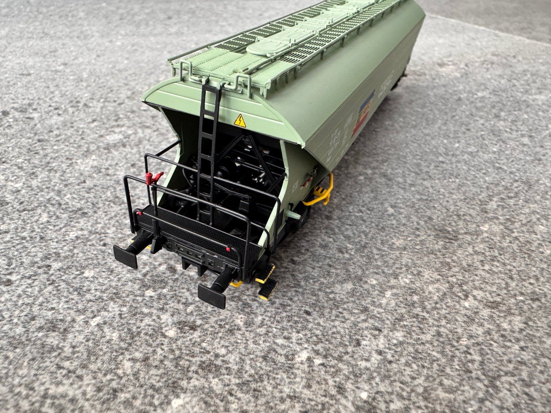 Albert Modell Modellini di ferrovie: Albert-Modell 933022 RO-CFR Uagps Getreidewagen – Usato da Basel venduto da szbdsfrjs 2