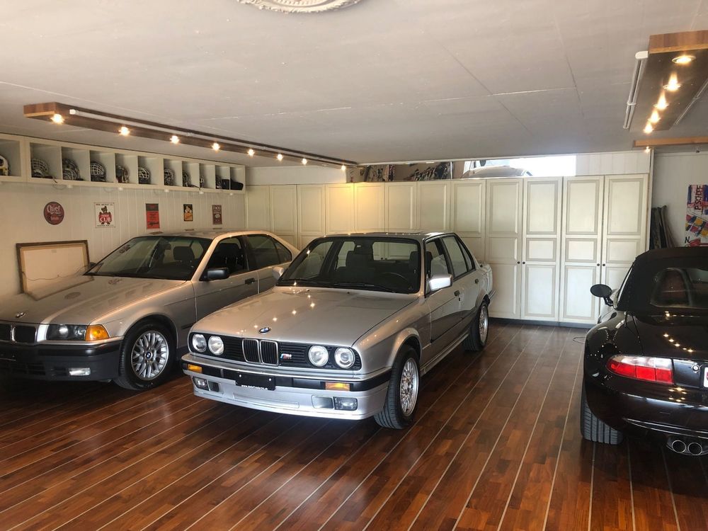 Bmw E30 320i original Edition mit Sportpaket mit Shadowline