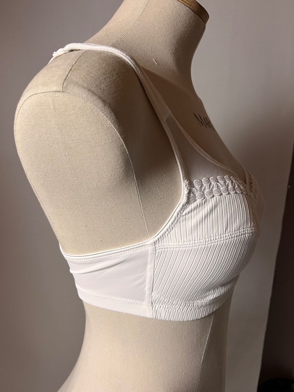 Lascana Altra biancheria intima: LASCANA, Soft-BH, Grösse 85D, Farbe Weiss – Nuovo e nell'imballaggio originale da Rudolfstetten venduto da gst_g7xl 2