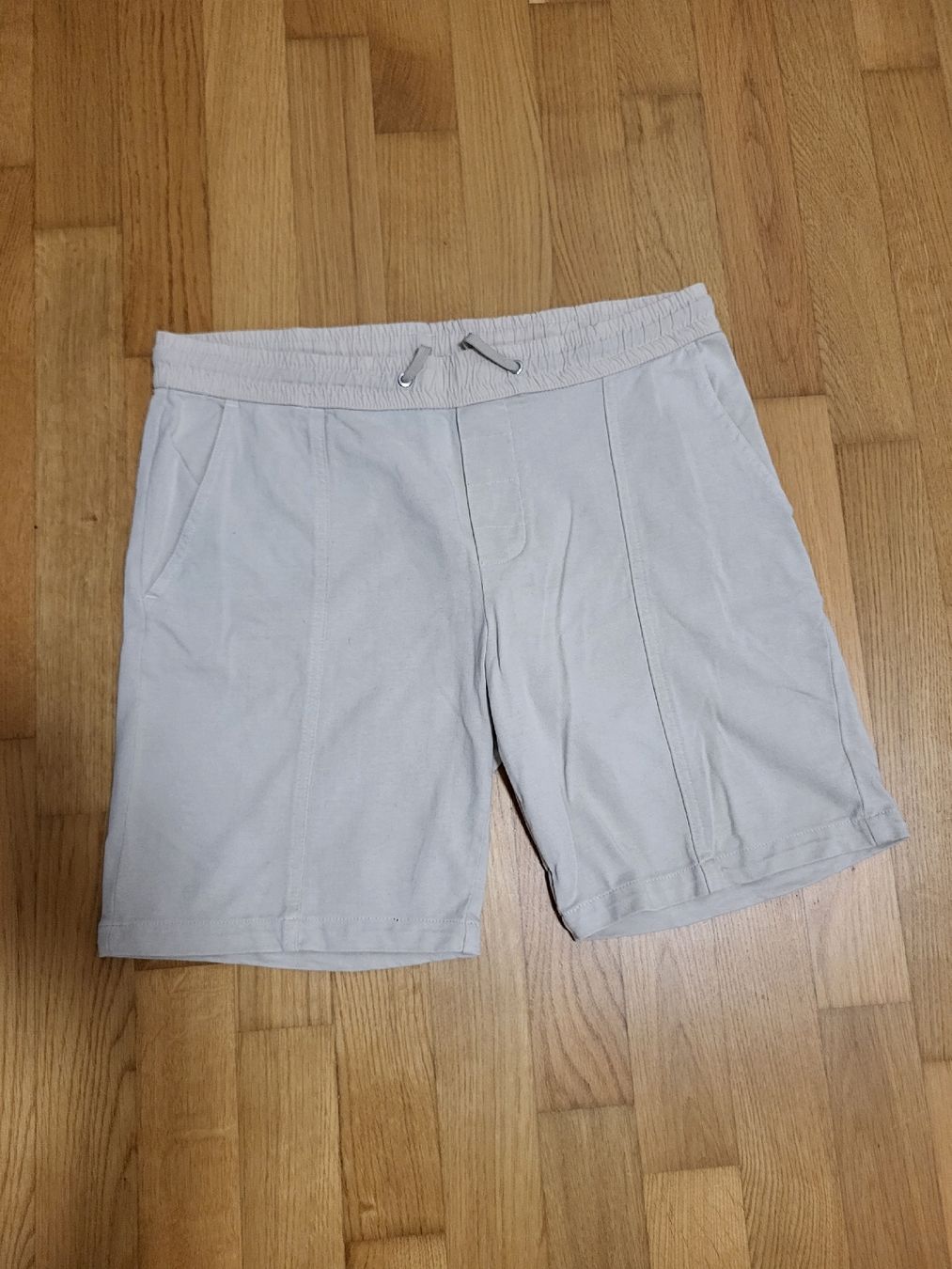Pantalons: Shorts – Neuf (Voir description) à Obfelden par Kico88
