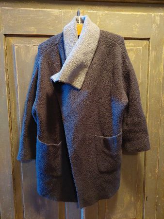 Zara Knit . Cardigan M