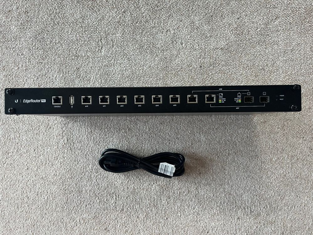 Ubiquiti Edge Router Pro (Gebraucht) in Bergdietikon für CHF 1 – nur ...
