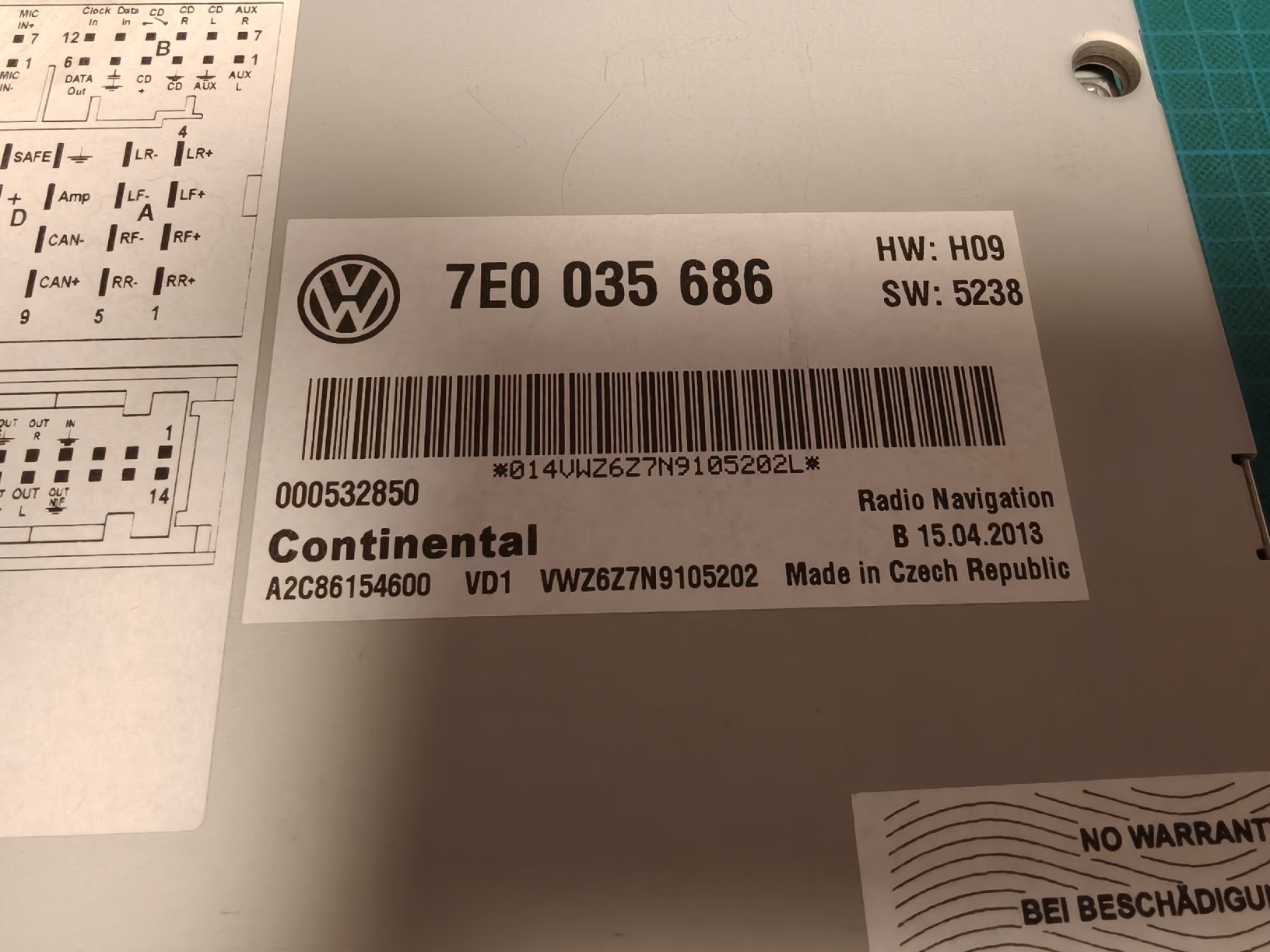 Navigationsgeräte: VW Navigationsgerät RNS510 7E0 035 686 – Gebraucht aus Niederuzwil von Byte0Bit1 4